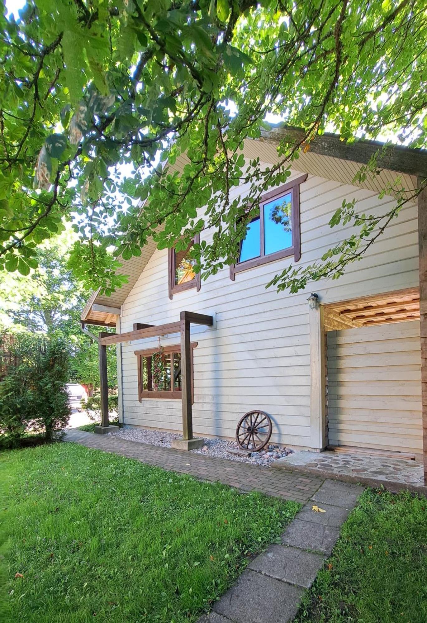 Viesu Maja "Ozolini" Villa Jurkalne Exterior foto