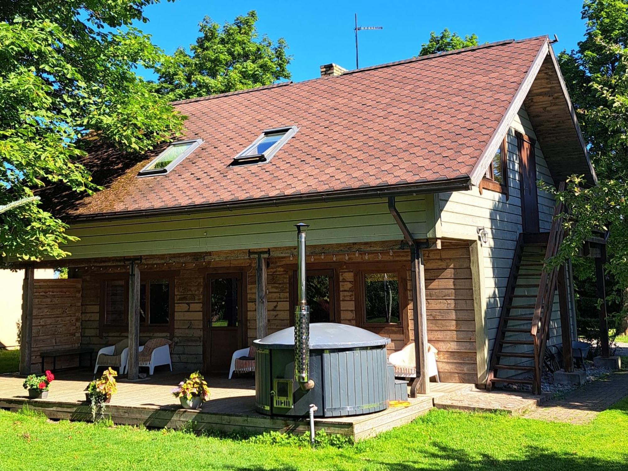 Viesu Maja "Ozolini" Villa Jurkalne Exterior foto