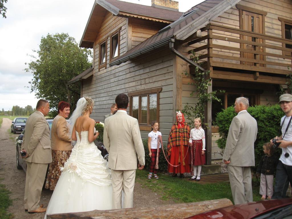 Viesu Maja "Ozolini" Villa Jurkalne Cameră foto